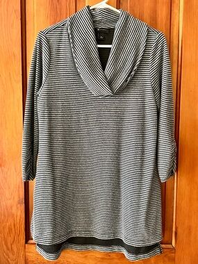 AB Studio Black and White Striped Knit Tunic